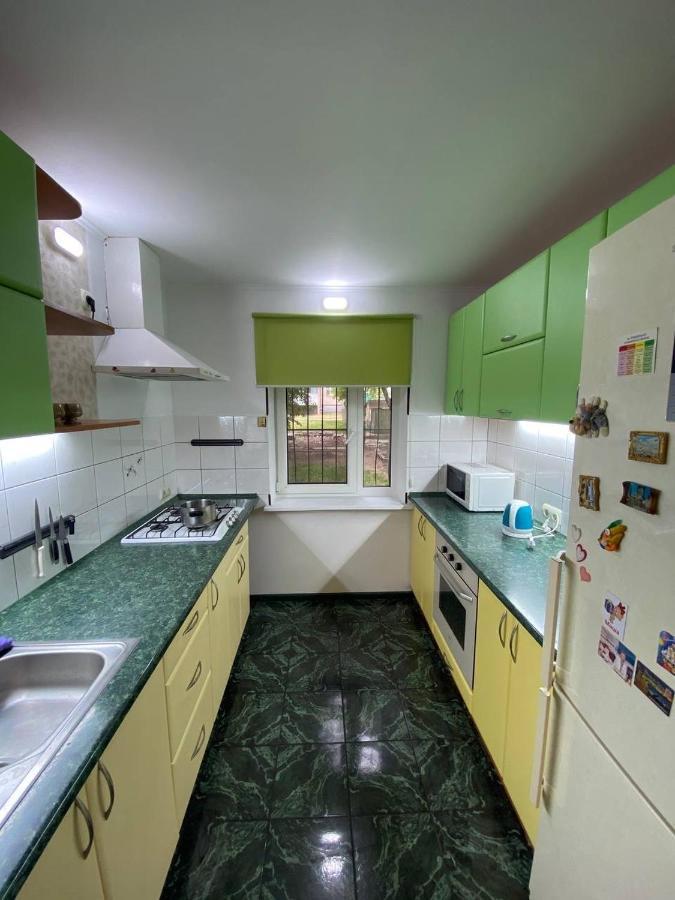 Шикарнейшие Апартаменты Chornomorsk Luaran gambar